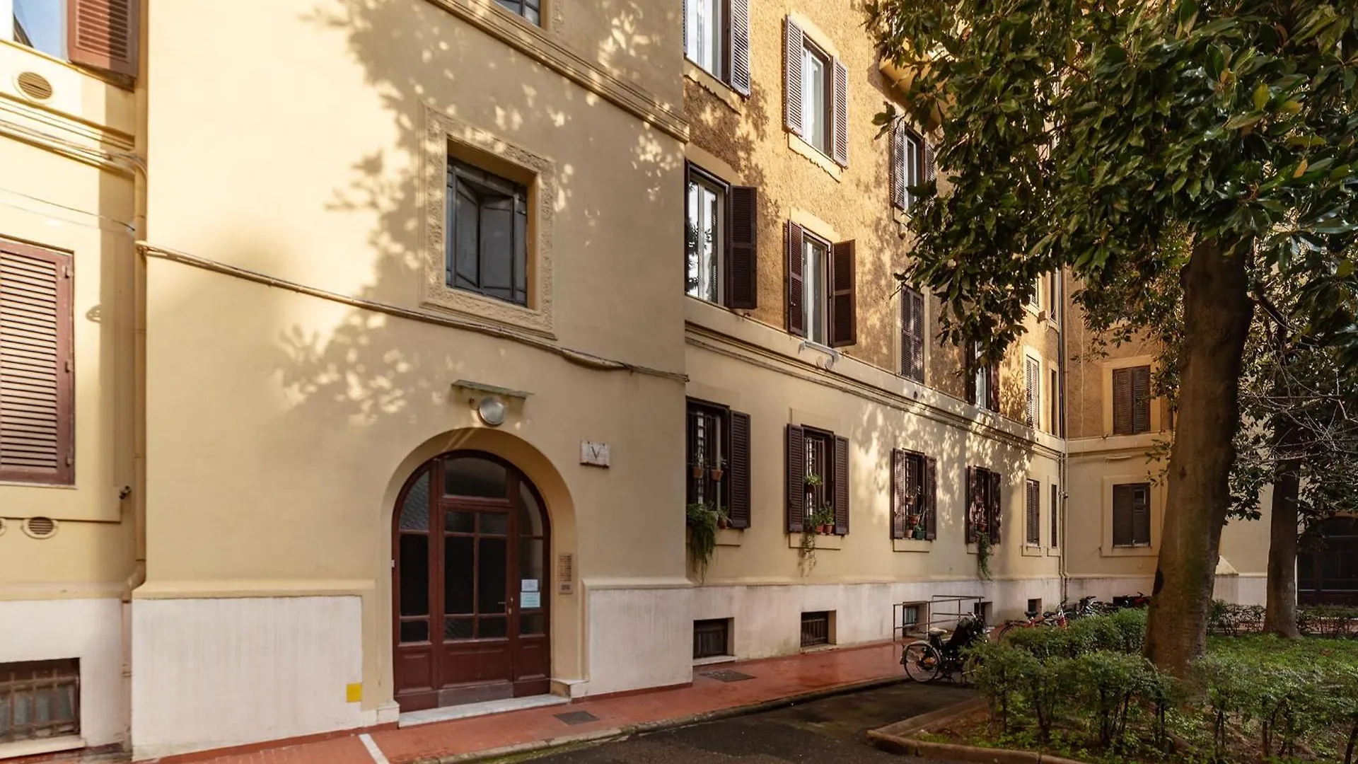 La Casa Di Oreste Al Vaticano Rome
